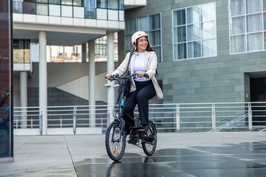 Best Commuter E-Bikes 2026: Effortless Work Rides Guide